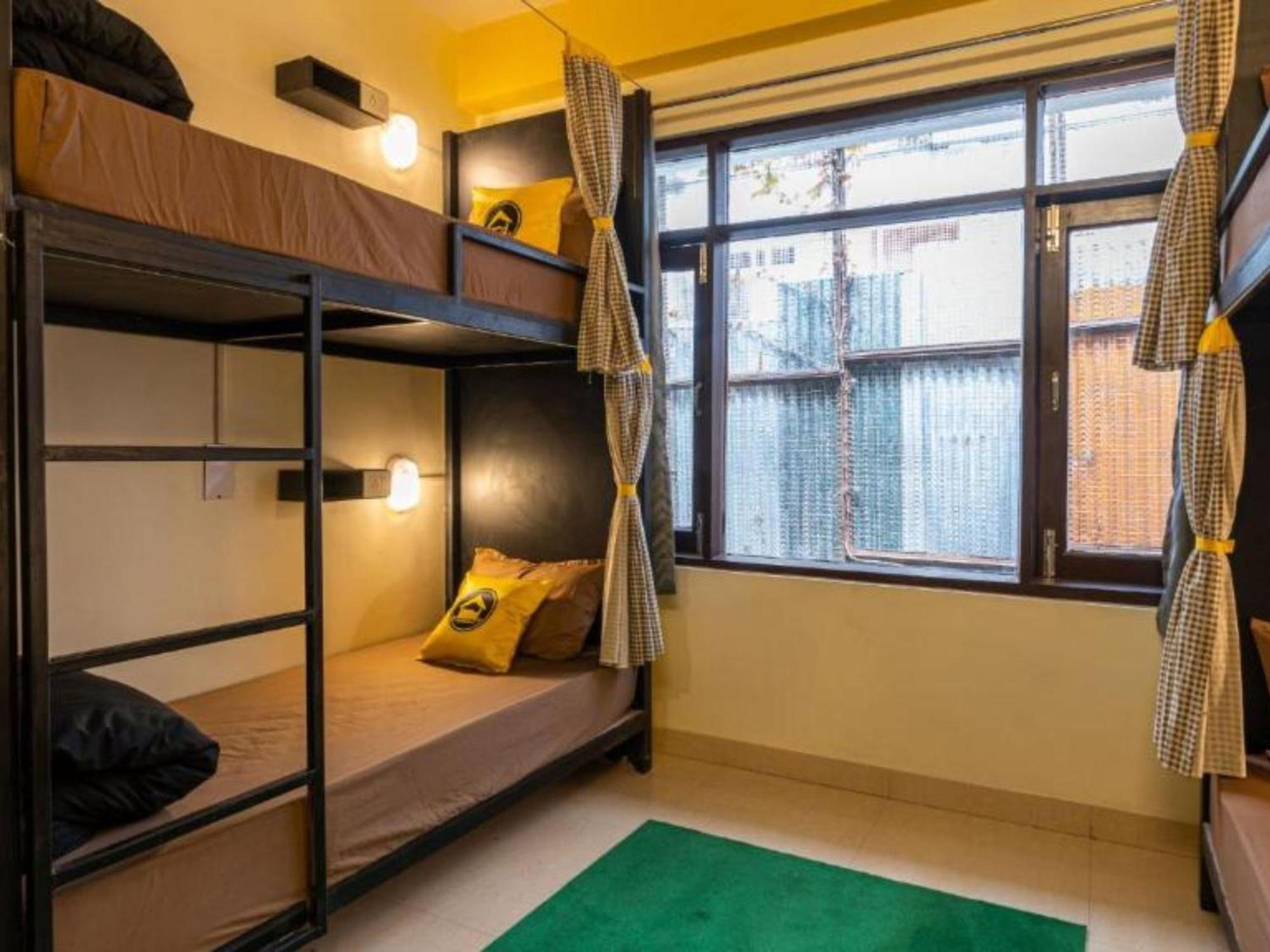 The Hosteller Шімла Номер фото